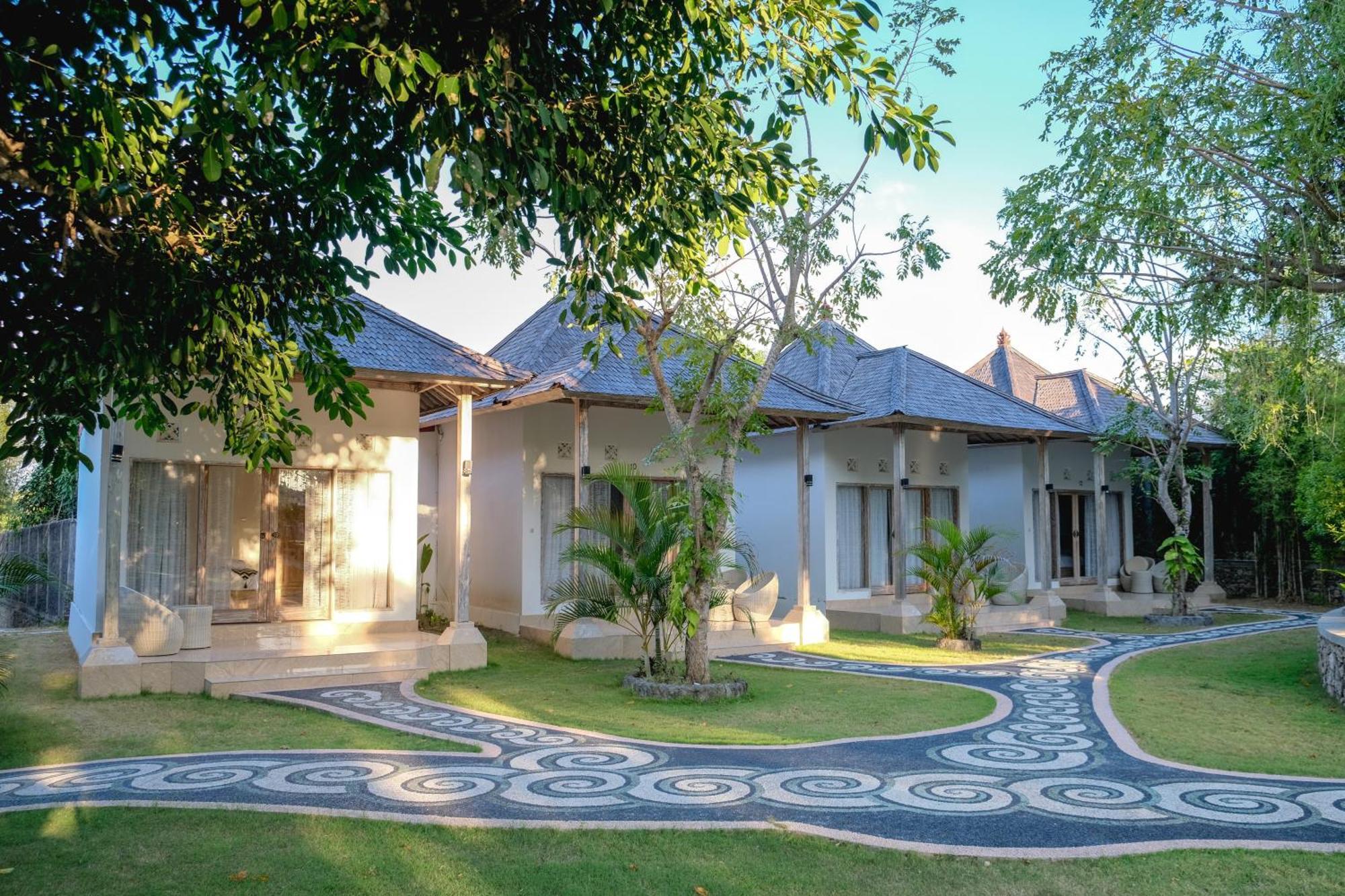 Caspla Resort By Loccal Collection Batununggul Exterior photo